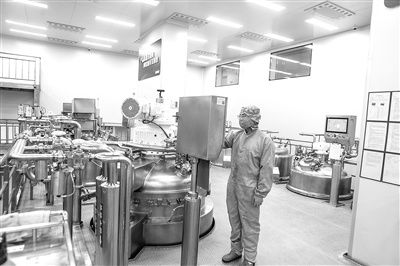 數(shù)智技術(shù)賦能，打造化妝品“透明工廠”新模式——技術(shù)轉(zhuǎn)讓方案解析